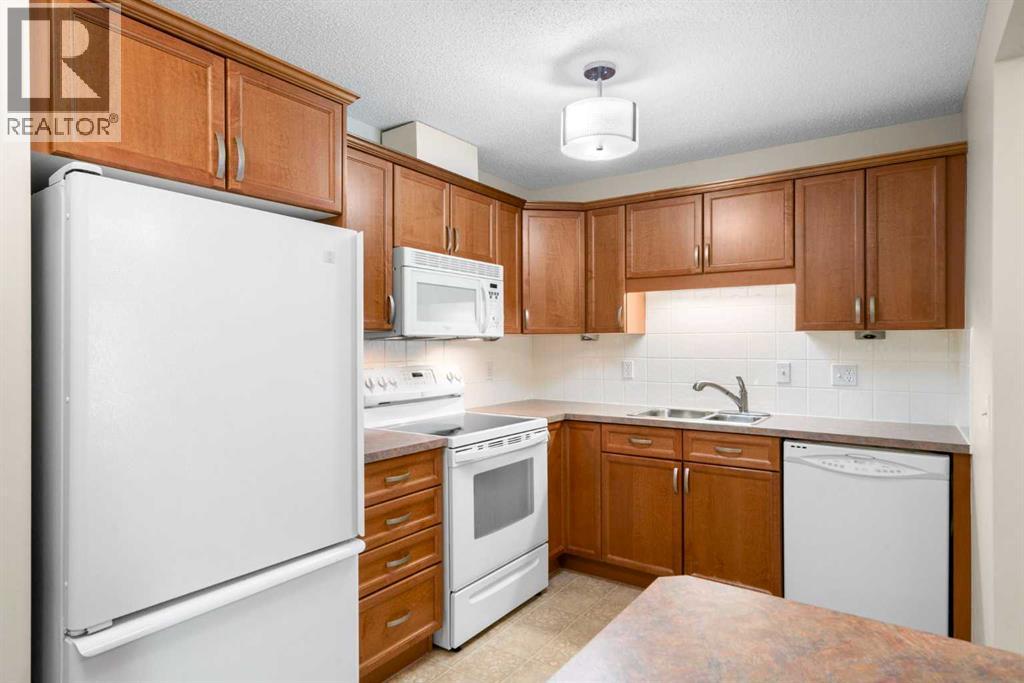 928 Arbour Lake Road Northwest