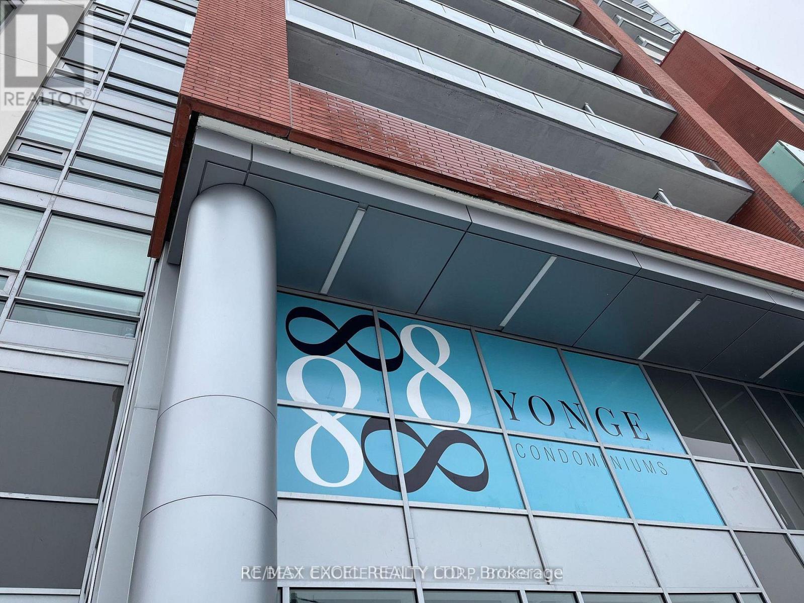 Listing photo of 904 - 8888 YONGE STREET