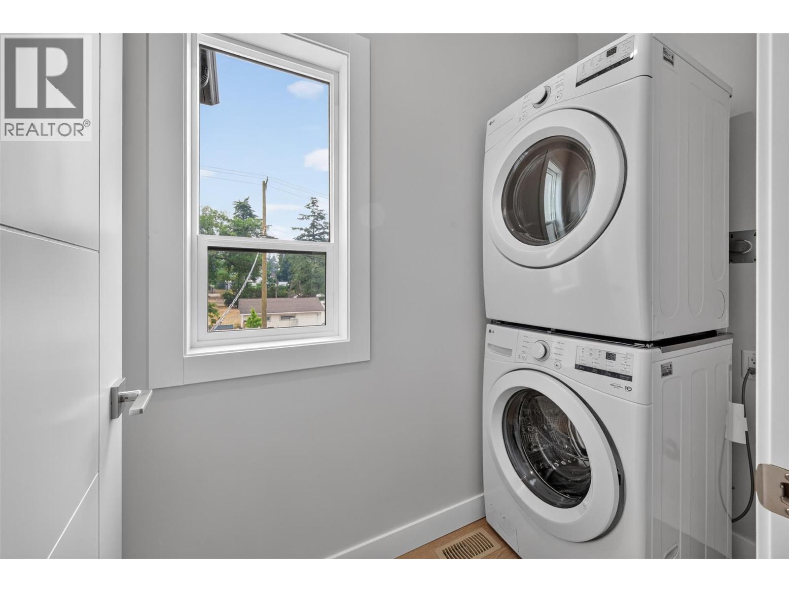 2009 39 Avenue Unit# 2, Vernon