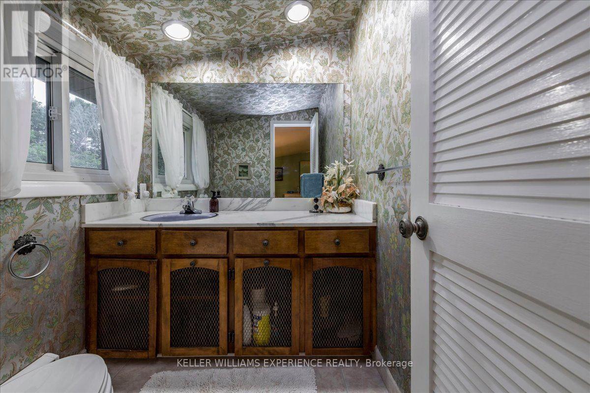 298 SEVENTH STREET - Image 23