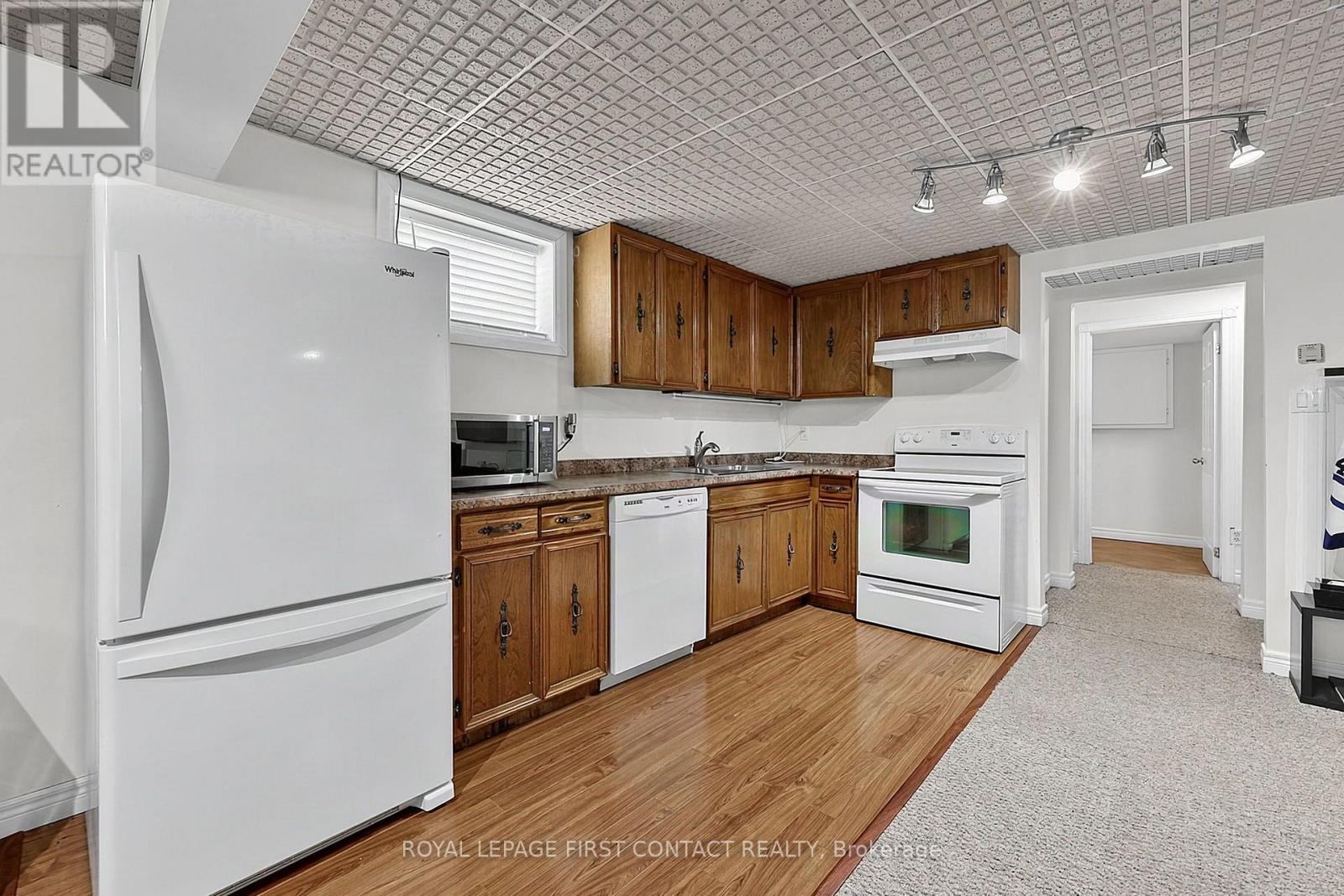 14 HUNTER COURT - Image 21