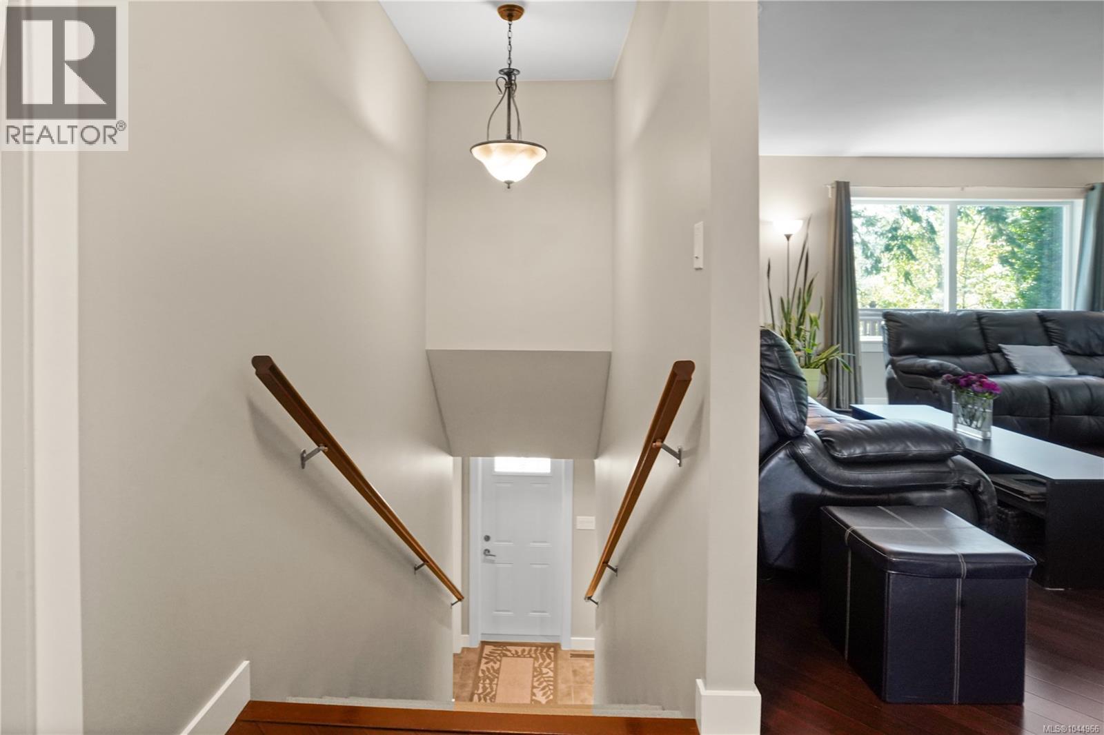 1084 Tatlow Rd - 15