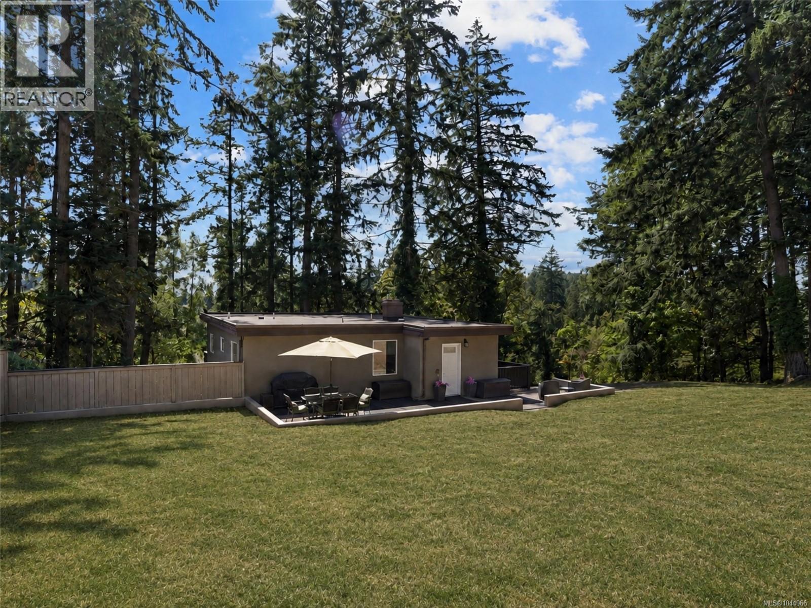 1084 Tatlow Rd - 40