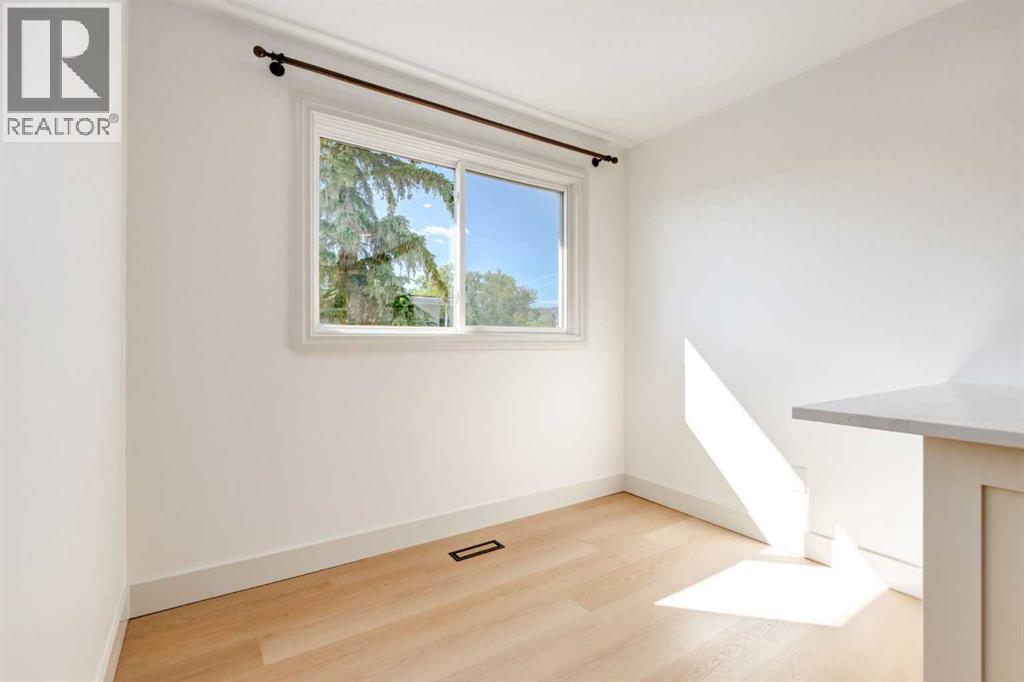 4503 75 Street Northwest - Photo 14