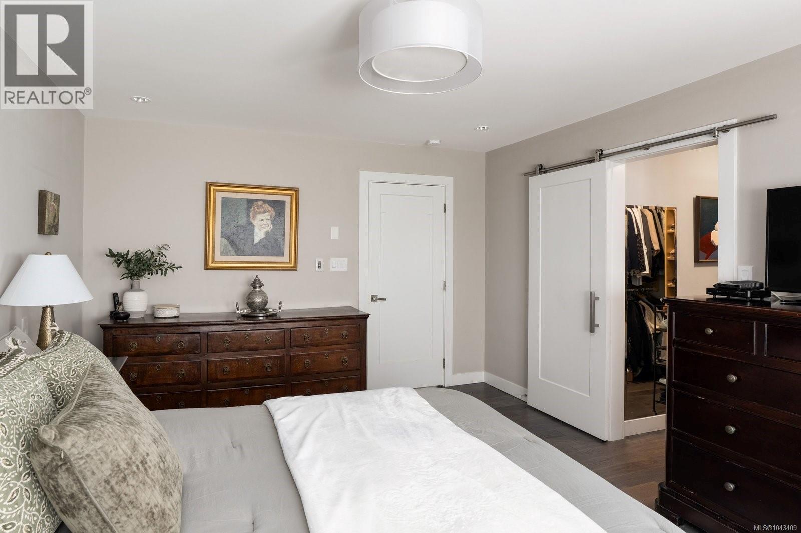 5256 Del Monte Ave - Image 23