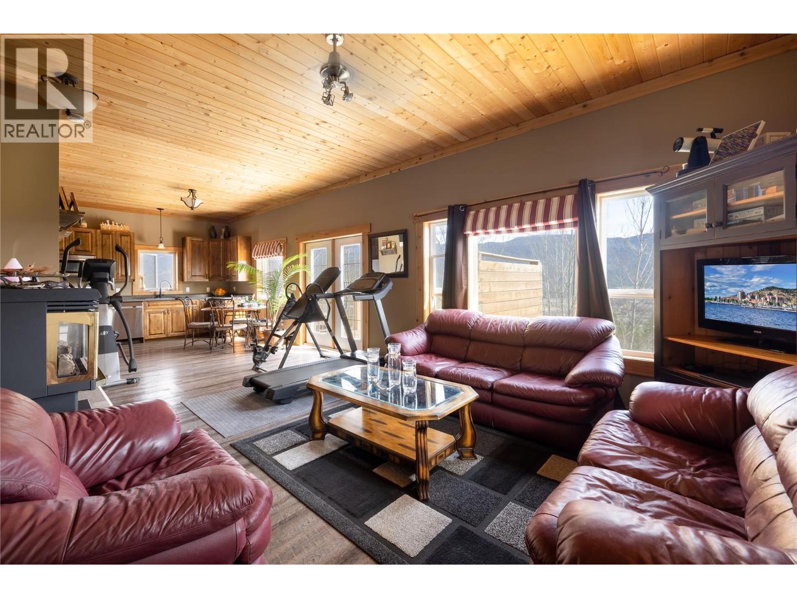 310 Grandview Bench Road - 55