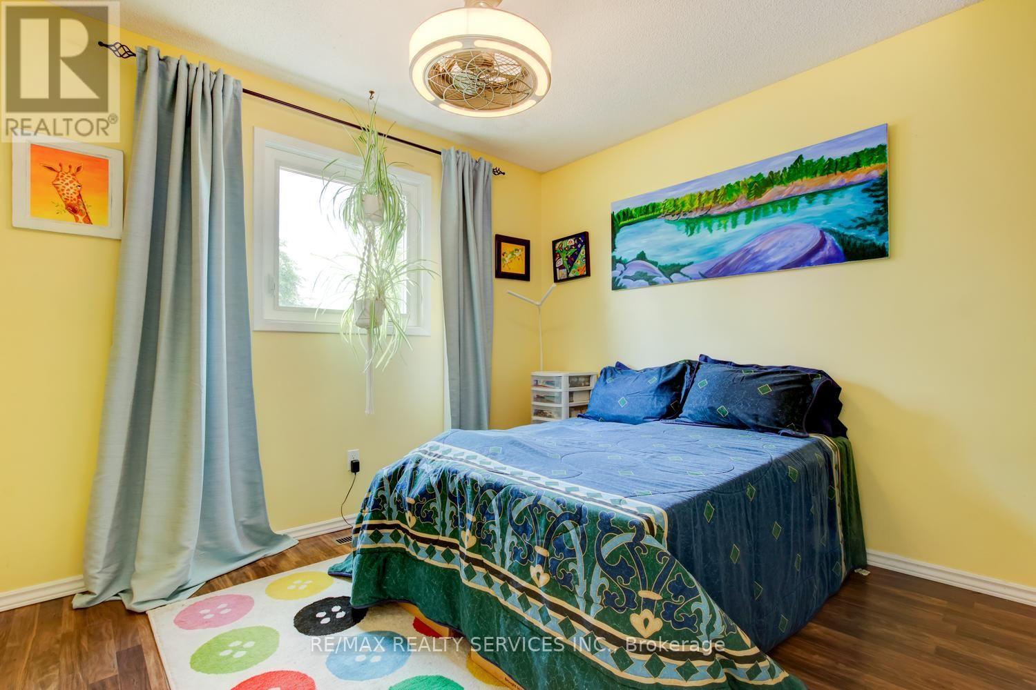 16 CAVALIER COURT - Image 26