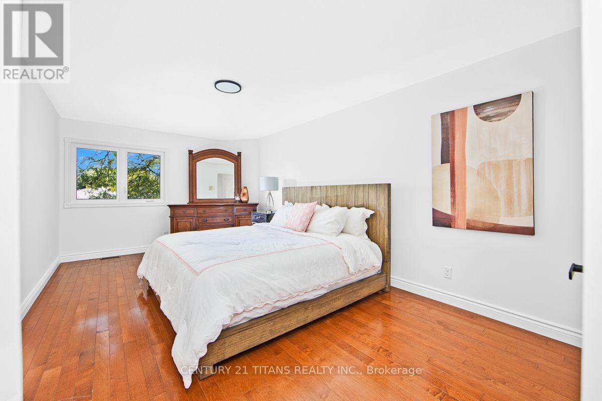 1692 BAYMILL COURT - Image 27