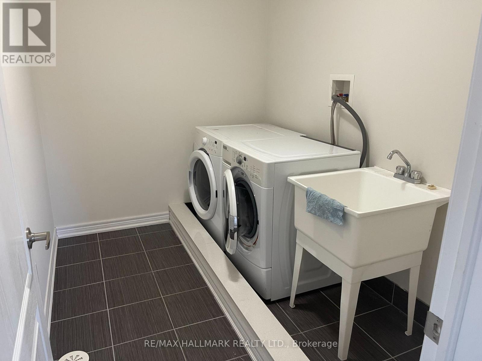152 INSPIRE BOULEVARD - 15
