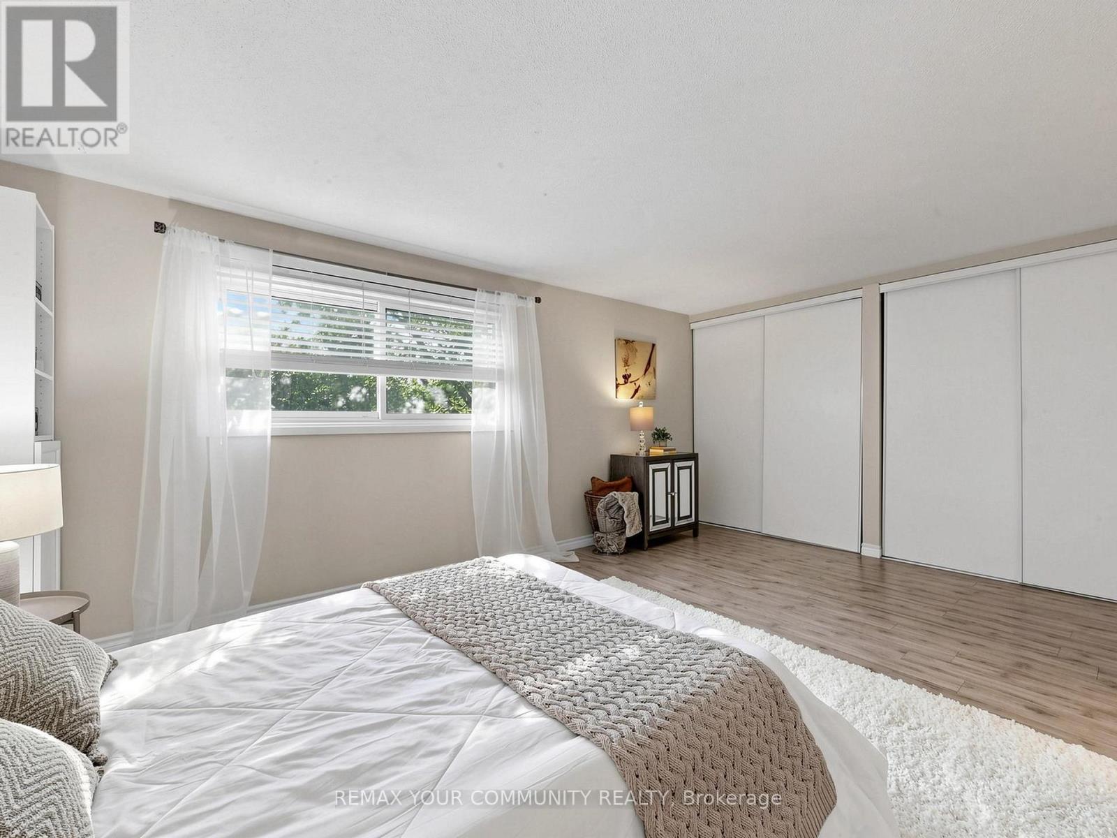 #16 72 ASHGLEN WAY - Image 29