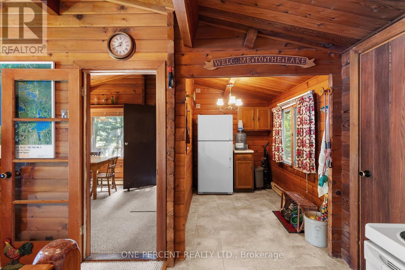 1143 BUTTERFLY ROAD - Image 17