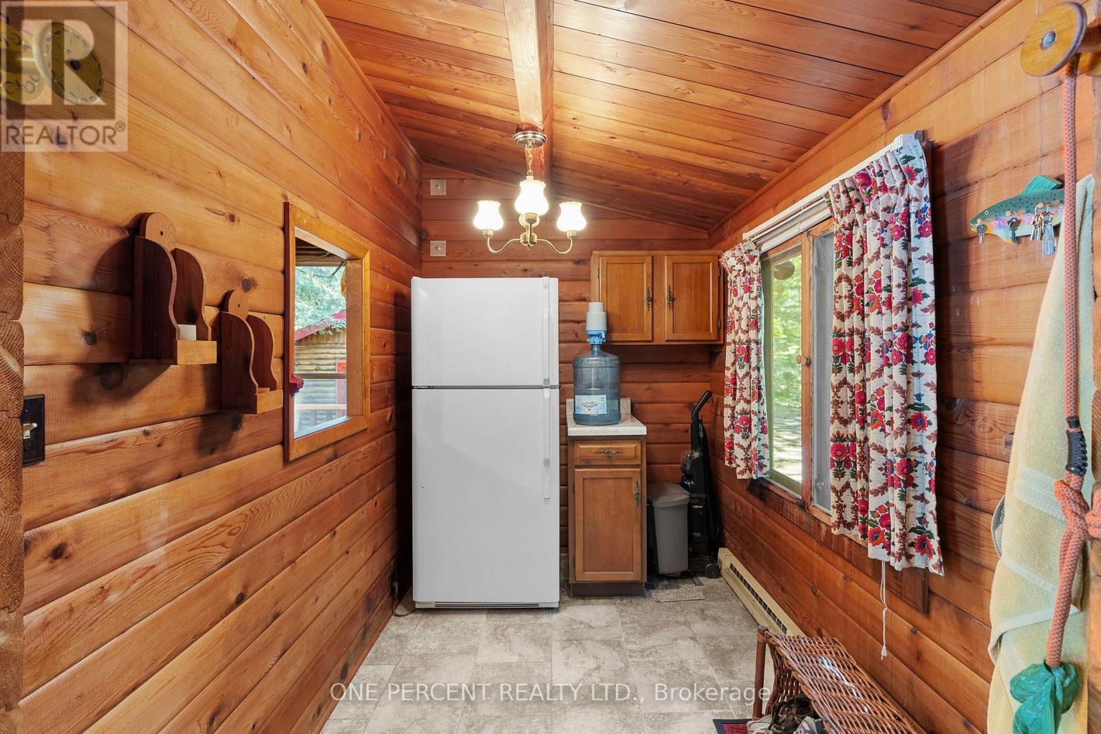 1143 BUTTERFLY ROAD - Image 18