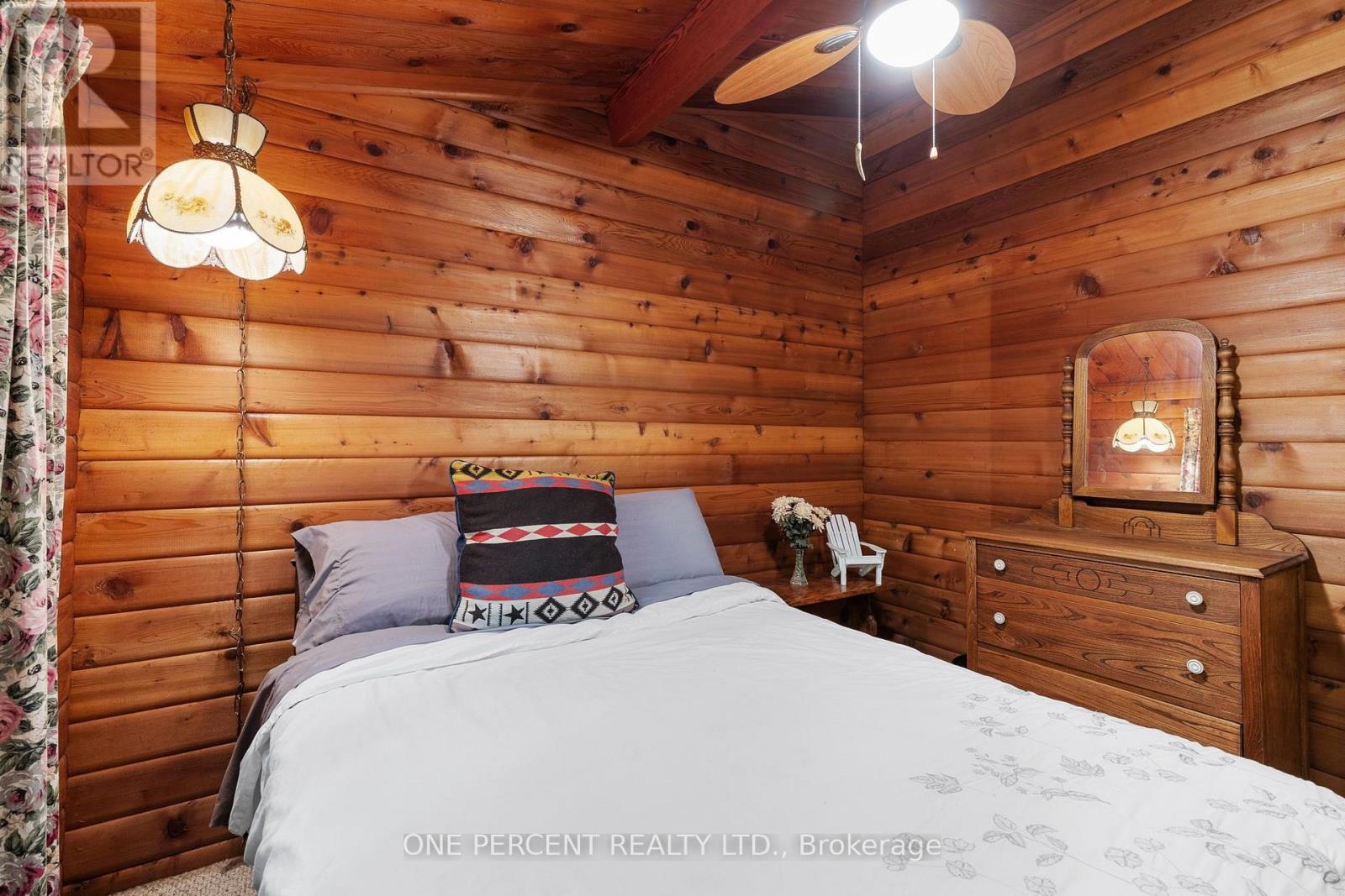 1143 BUTTERFLY ROAD - Image 22