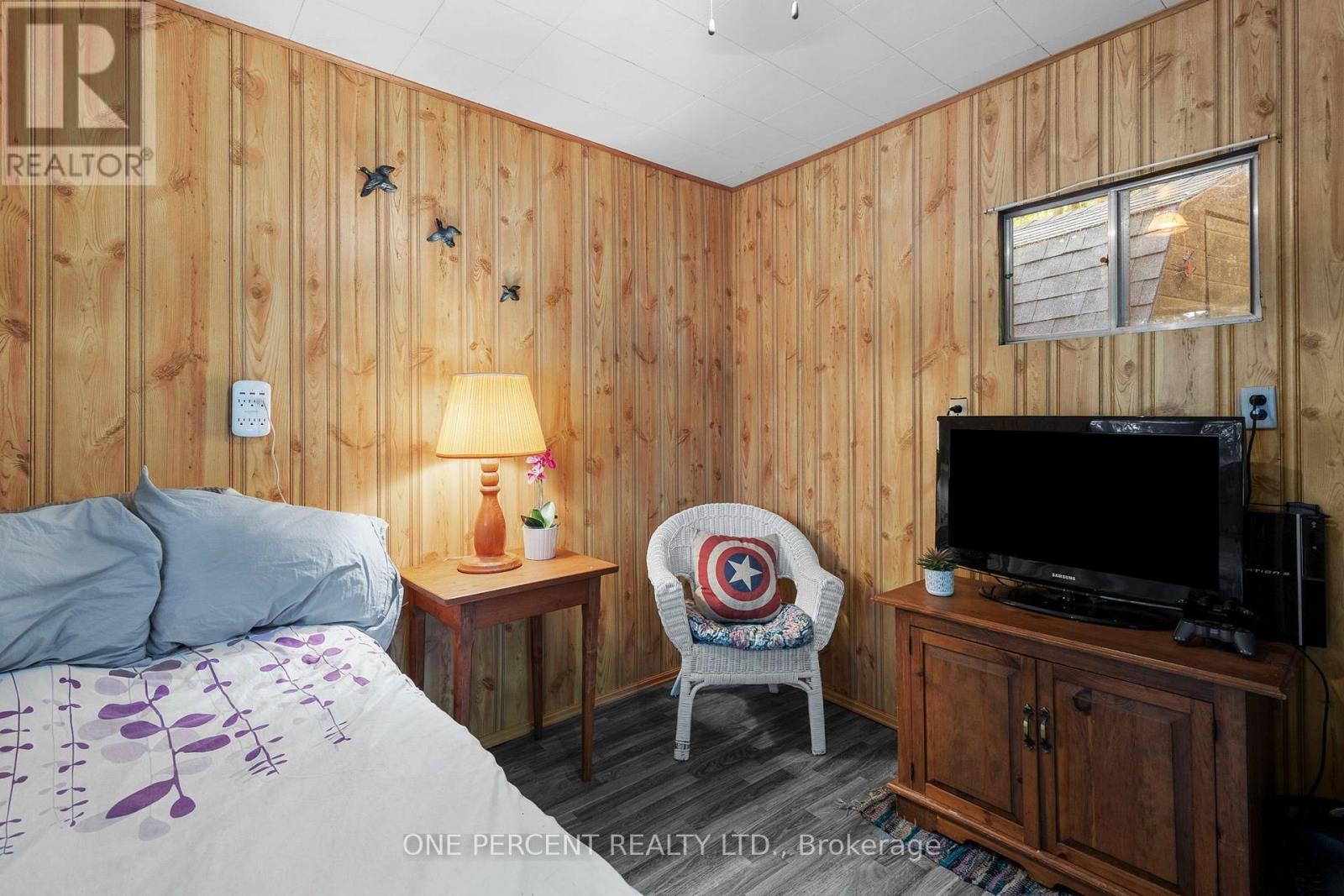 1143 BUTTERFLY ROAD - Image 29