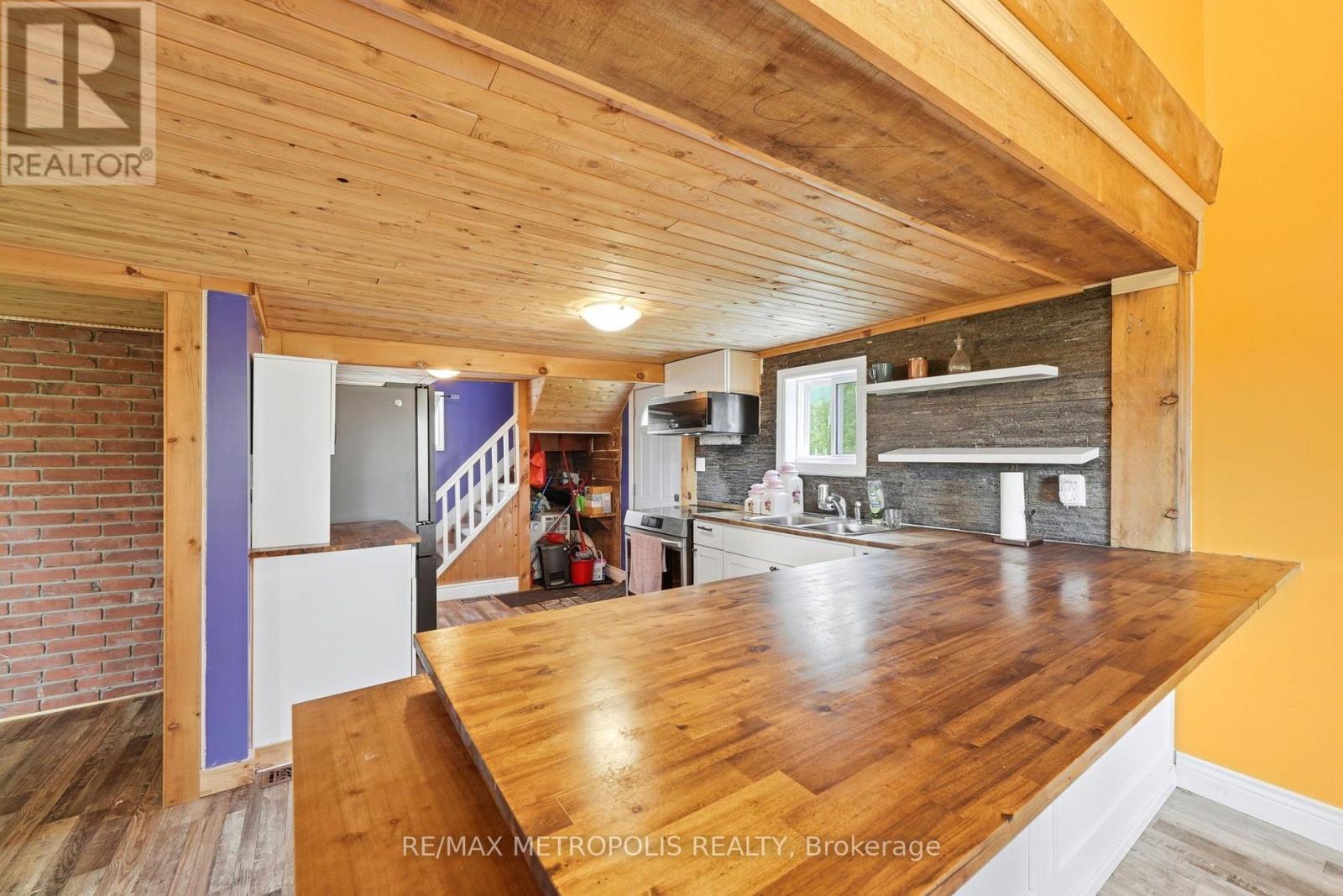 532 MITCHELL ROAD - Image 14
