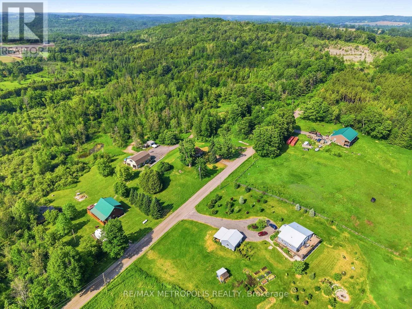 532 MITCHELL ROAD - Image 34