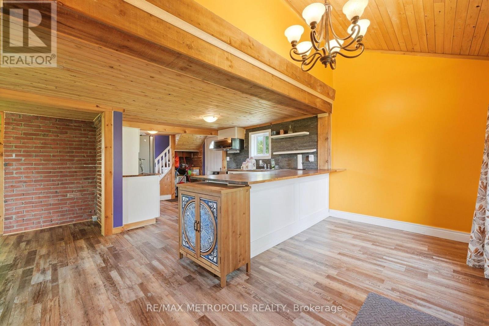 532 MITCHELL ROAD - Image 7