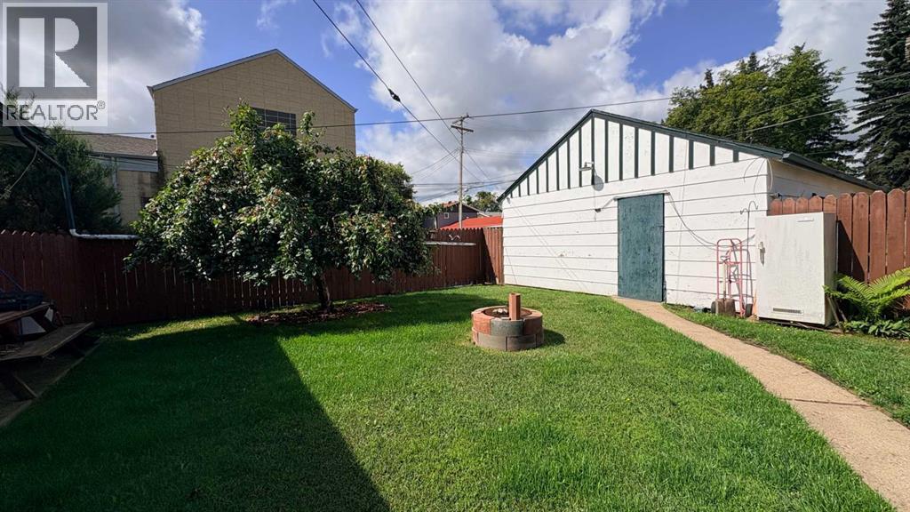 718 10 Street - Image 3