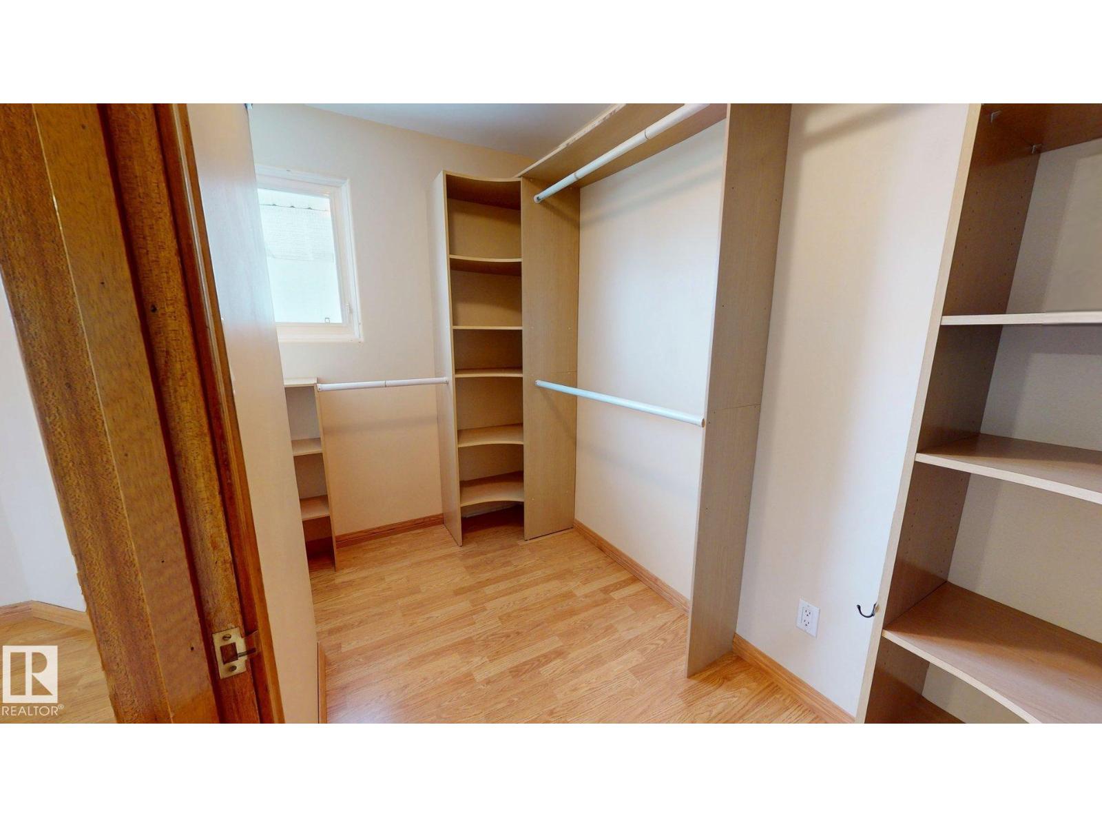 9503 77 Street NW - Photo 13
