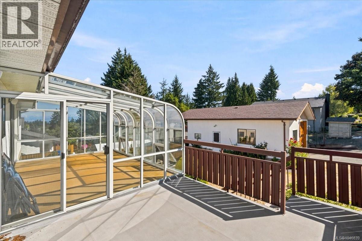 5500 Kenwill Dr - Image 32