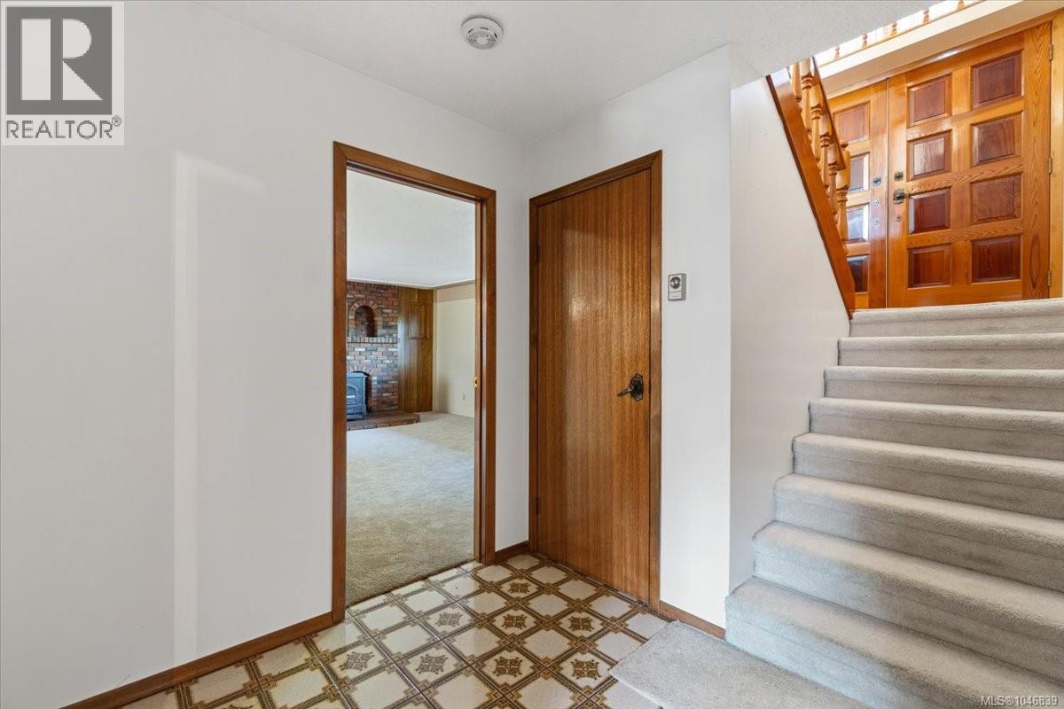 5500 Kenwill Dr - Image 6
