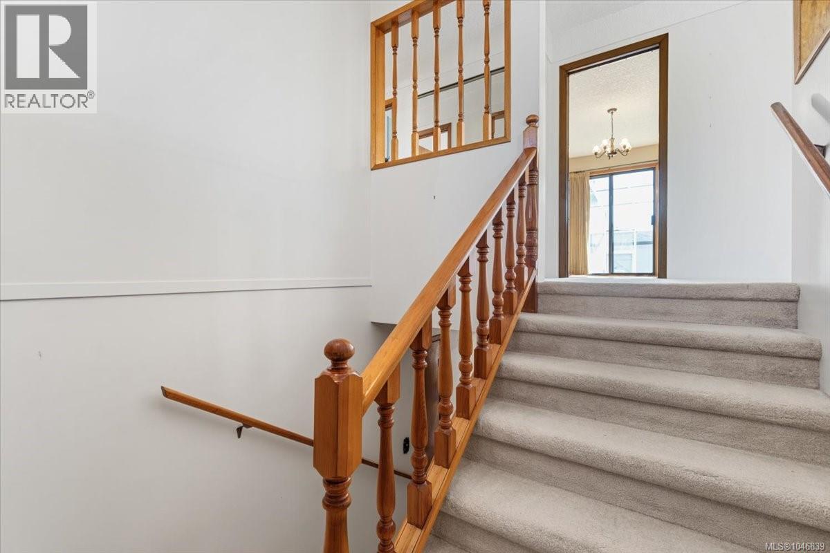 5500 Kenwill Dr - Image 36