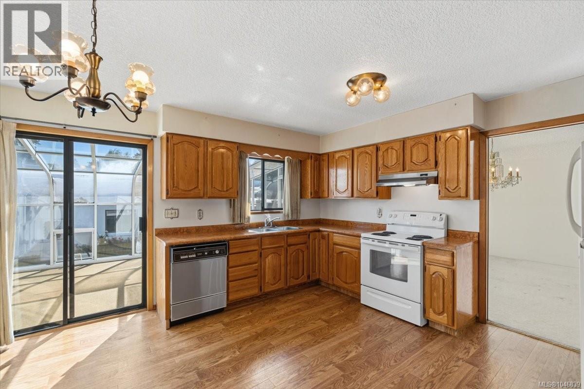 5500 Kenwill Dr - Image 26