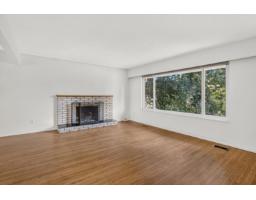 9727 121 Street, Surrey, BC V3V4J6 Photo 6