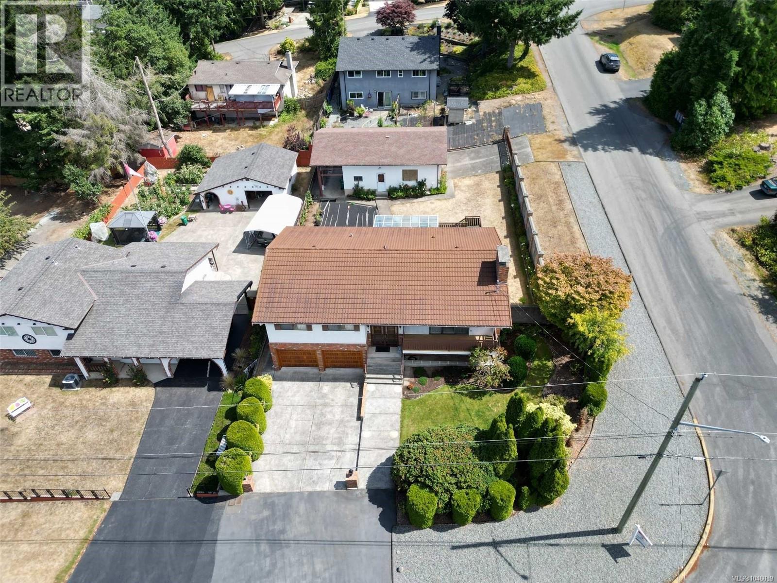 5500 Kenwill Dr - 50