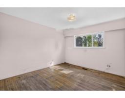 9727 121 Street, Surrey, BC V3V4J6 Photo 13