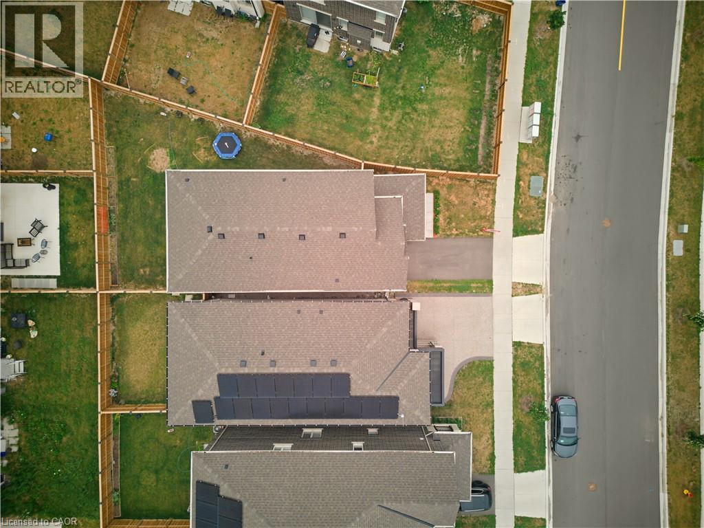 6 MILT SCHMIDT Street - Image 29