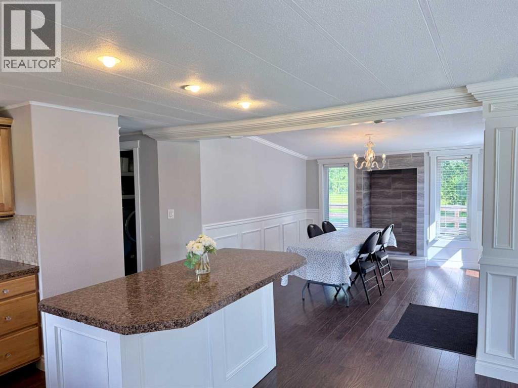 15350 672 Township