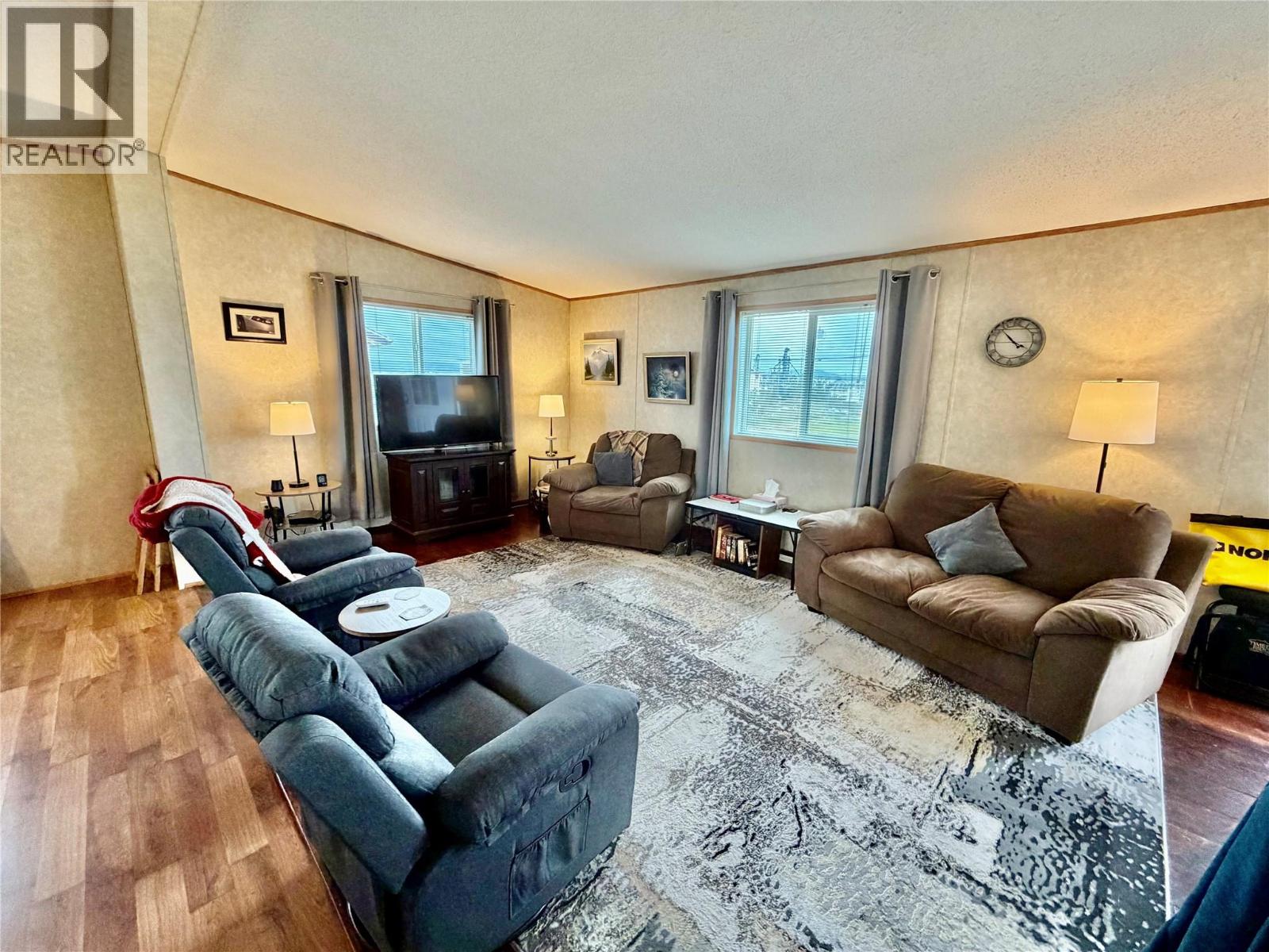 8416 21 Street - Image 3
