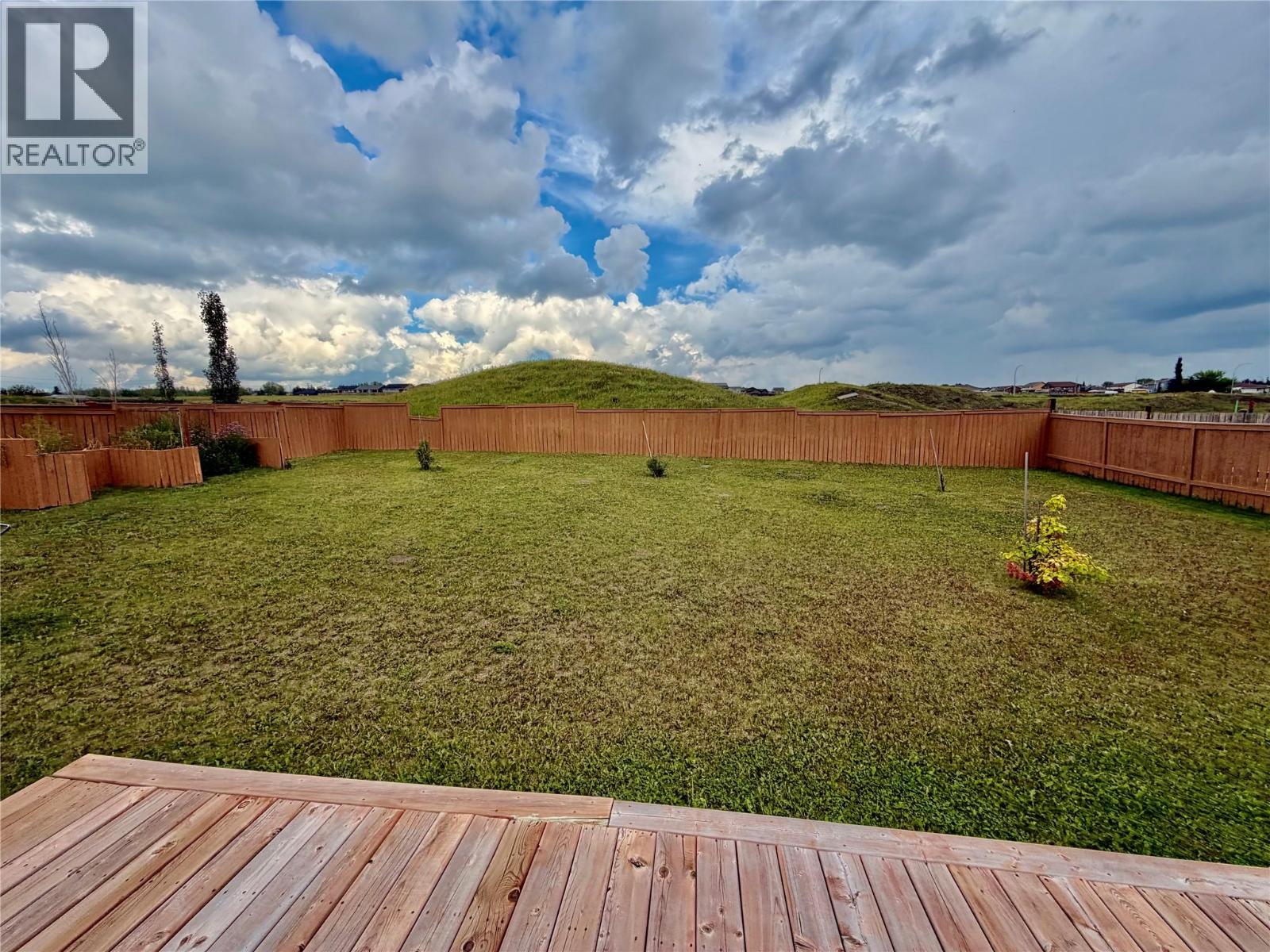 8416 21 Street - Image 16