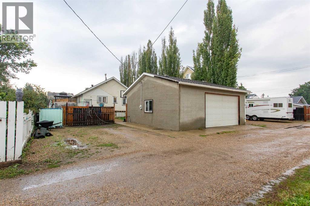 5423 50 Avenue - Photo 28