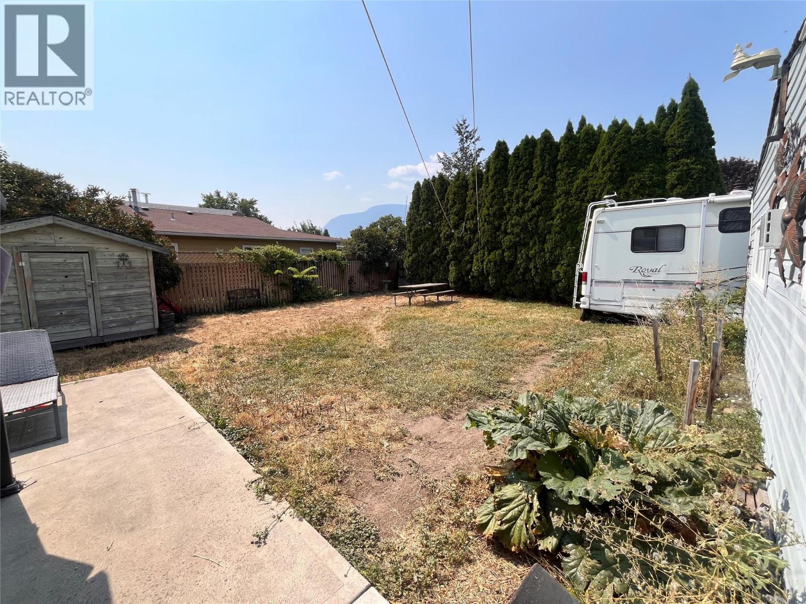  302 Green Avenue West, Penticton