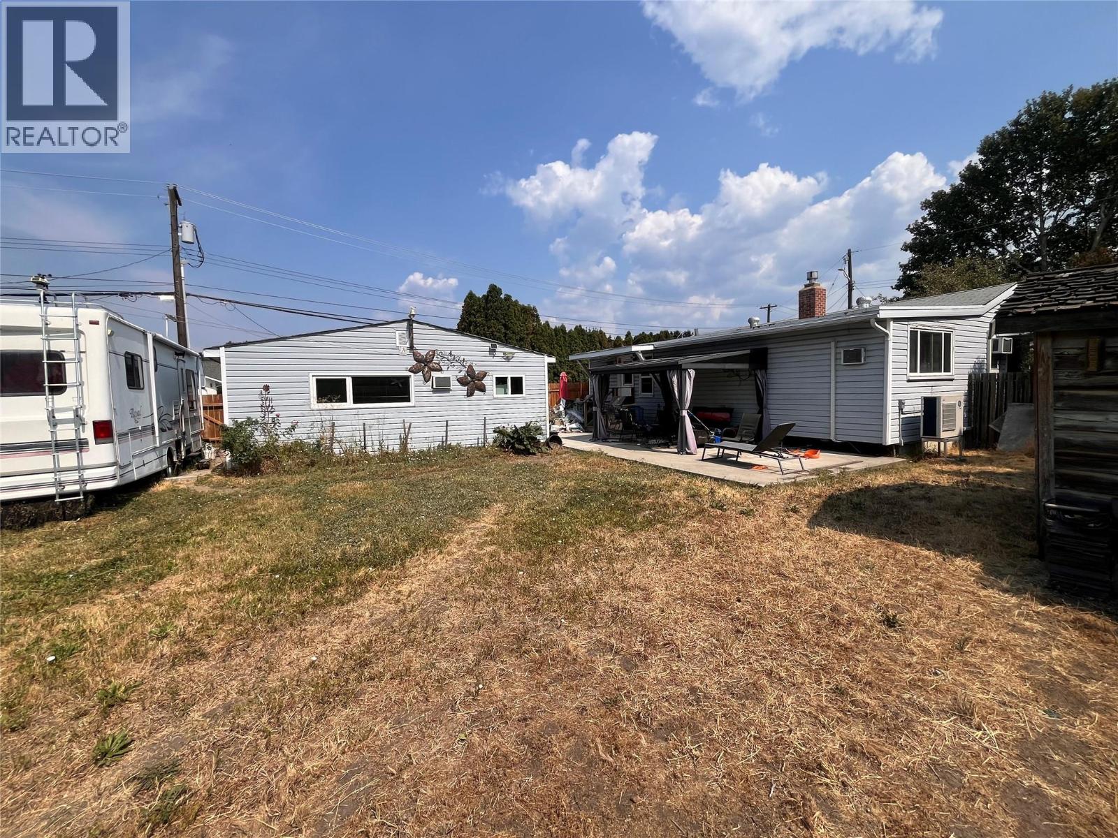  302 Green Avenue West, Penticton