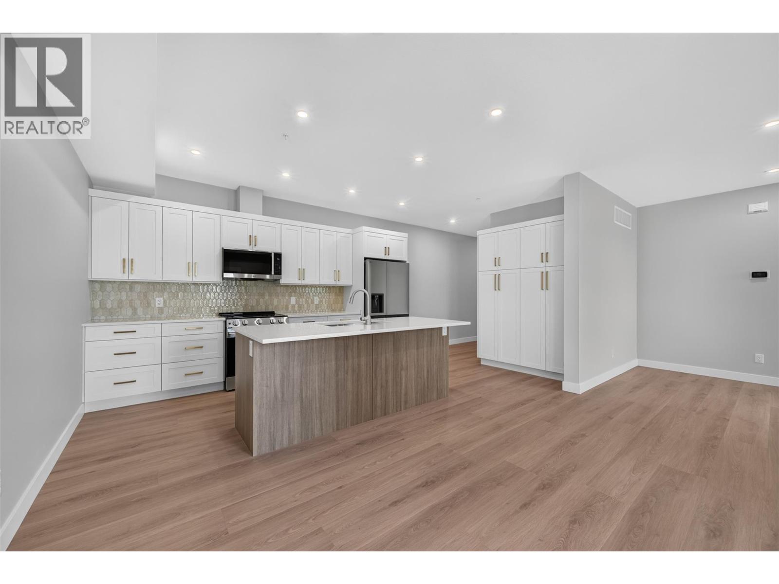 2009 39 Avenue Unit# 4, Vernon