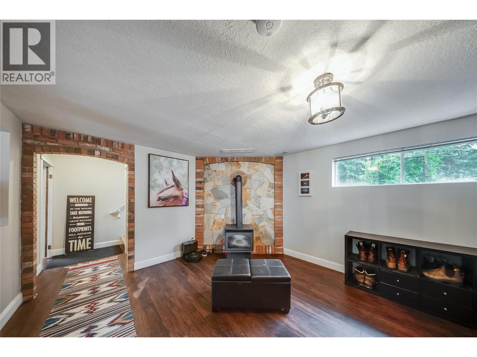 314 Webster Road - 6
