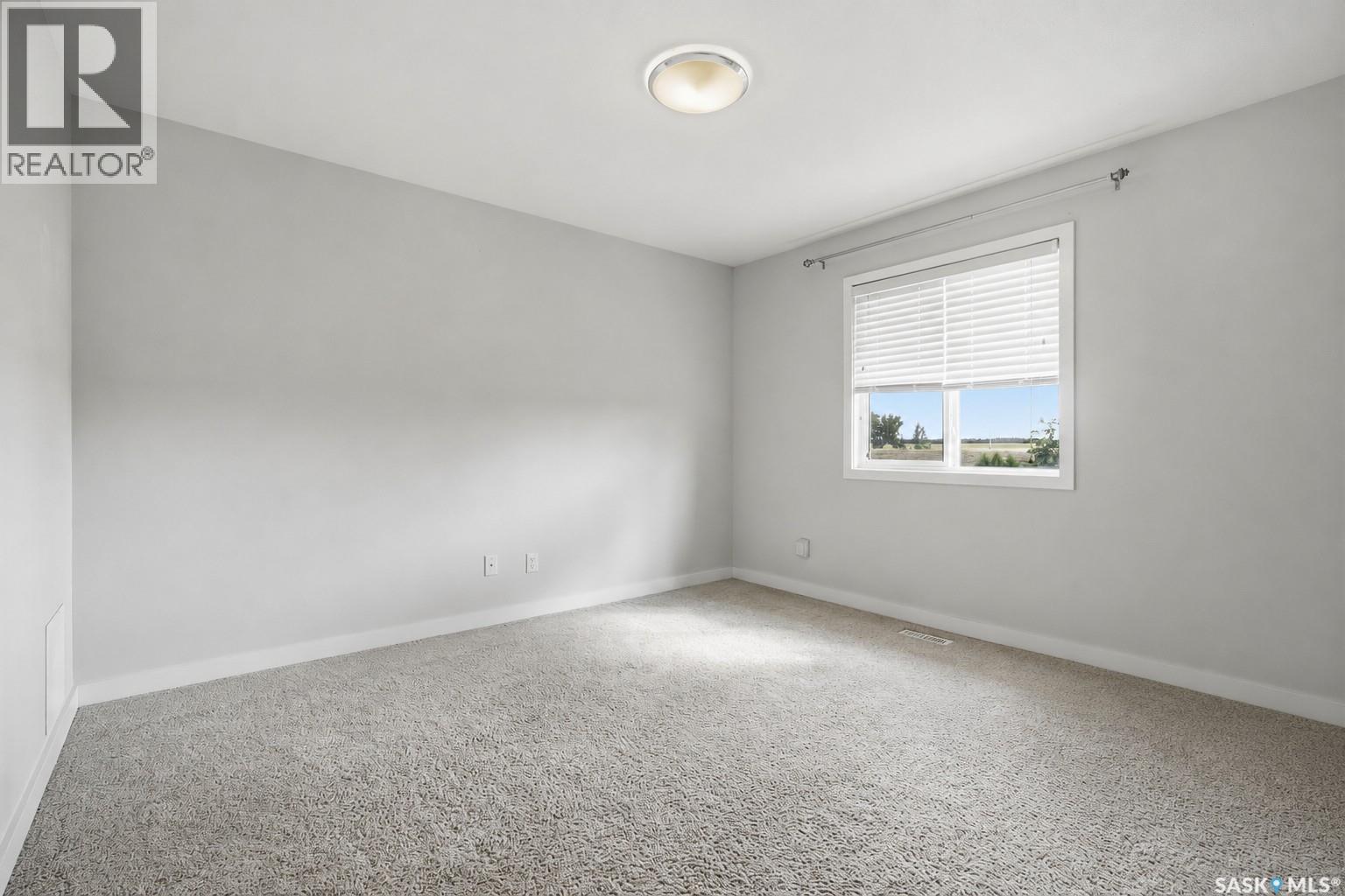 422 Pichler CRESCENT - Image 17
