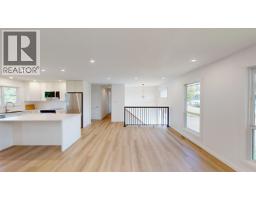 1975 Nadina Place, Houston, BC V0J1Z0 Photo 12