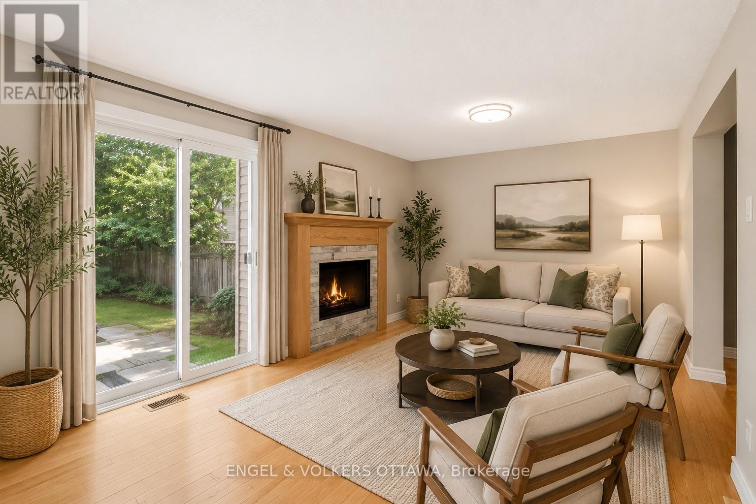 28 WEYBRIDGE DRIVE - 14