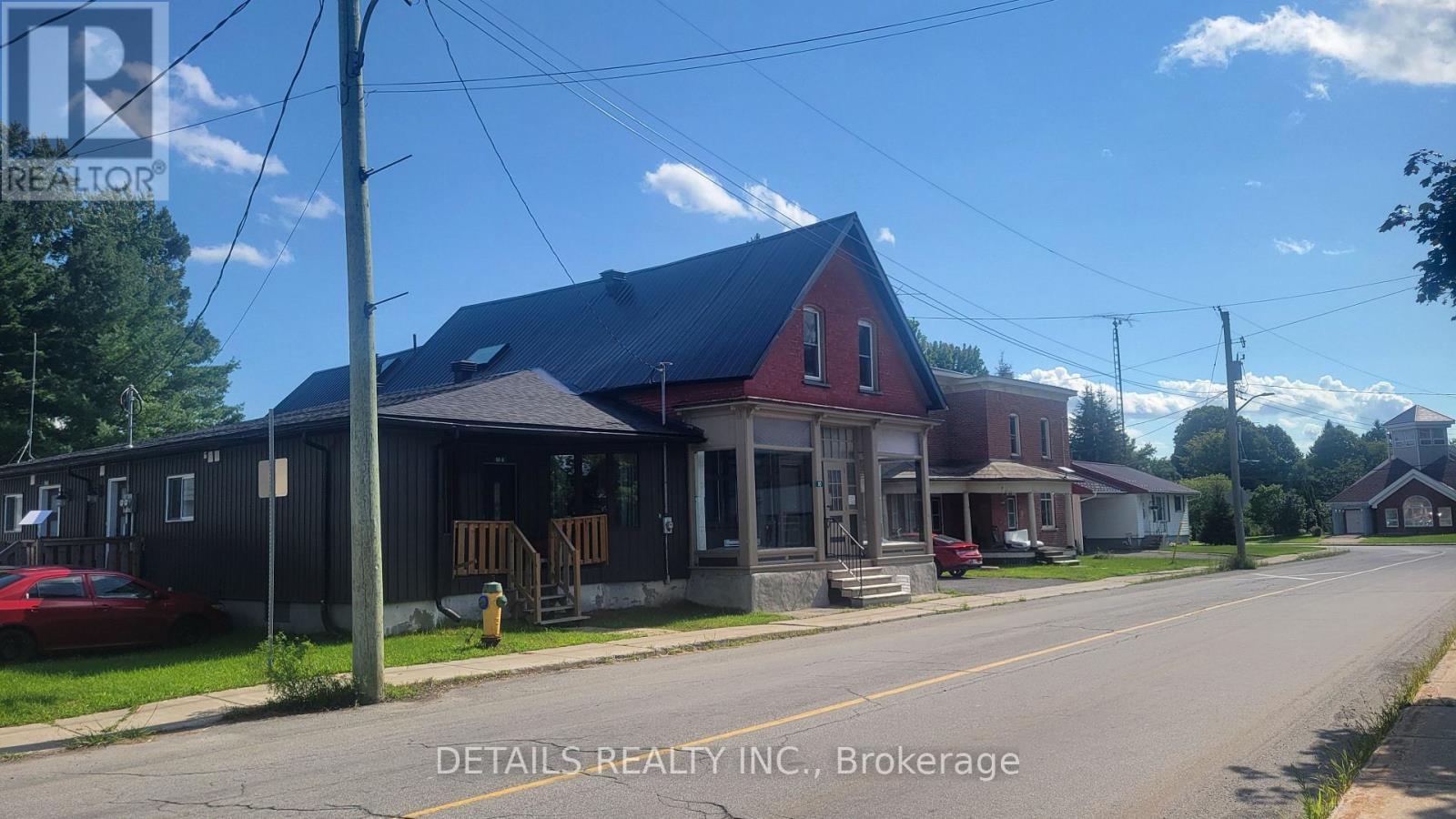 6-10 LABROSSE STREET - 1