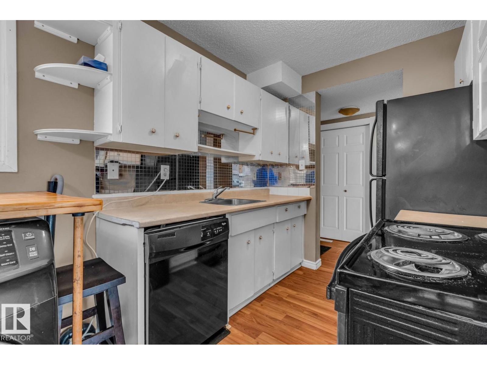 221 HARRISON DR NW - 6