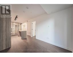 702 - 91 Montclair Avenue, Toronto, ON M5P0B1 Photo 10