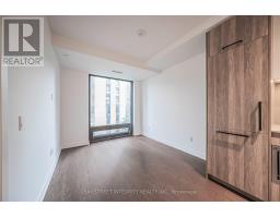 702 - 91 Montclair Avenue, Toronto, ON M5P0B1 Photo 9