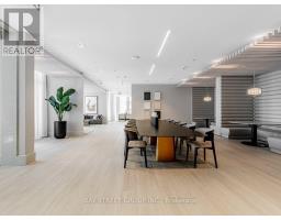 1812 - 2020 Bathurst Street, Toronto, ON M5P0A6 Photo 18