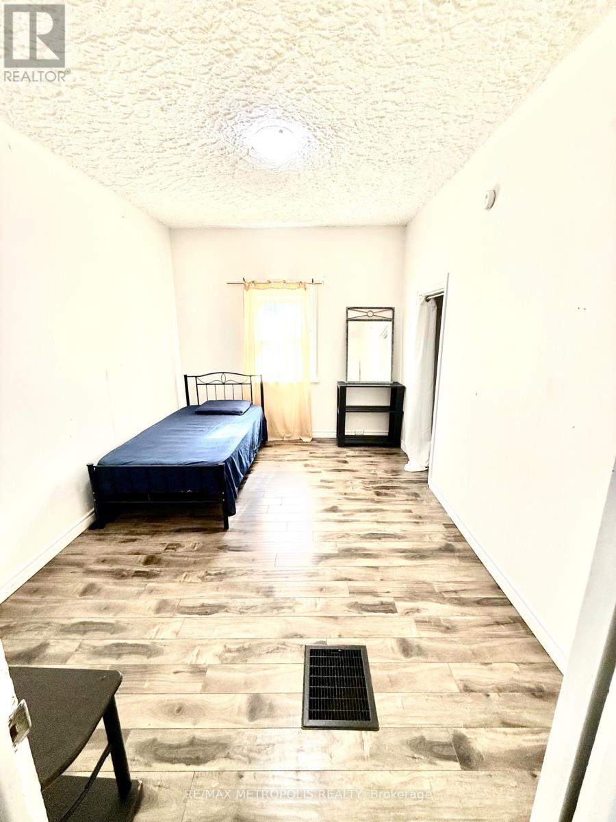 175 CELINA STREET - 25