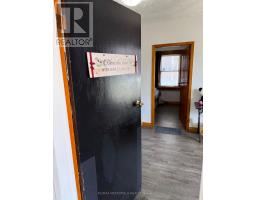 Recreational, Games room - 175 Celina Street, Oshawa, ON L1H4N3 Photo 9