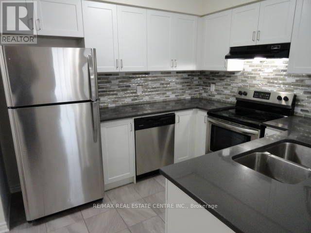 1084 SILK STREET - 11